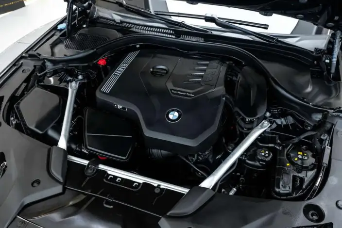 BMW 5 Series 2023 Model 530Li Exclusive Model M Sports Set – фото 9