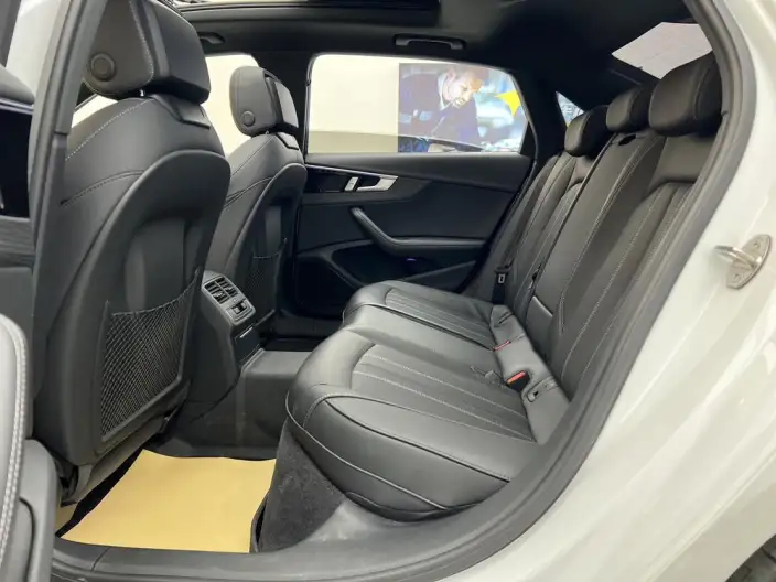 Audi A4 L 2024 Model 40 TFSI Luxury Dynamic Model – фото 37