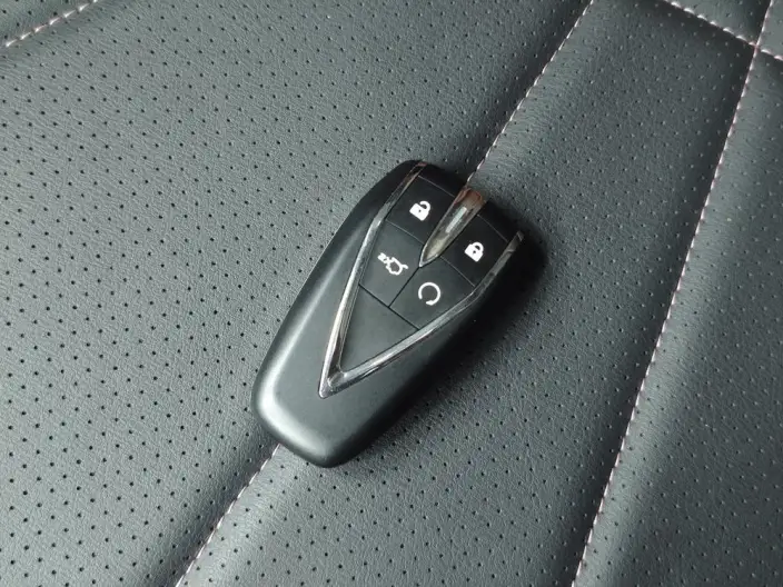 Changan Eado 2023 Model PLUS Changxiang Edition Blue whale NE 1.4T GDI DCT Noble Model – фото 11