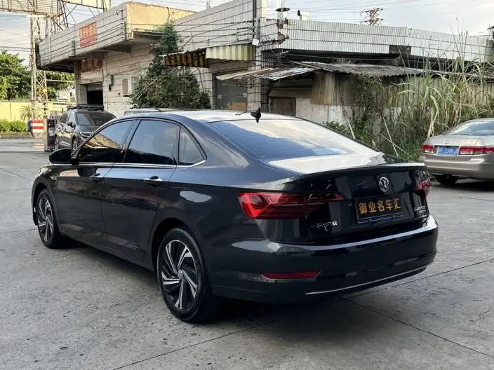 Volkswagen Sagitar 2021 Model 280TSI DSG Beyond Edition – фото 4