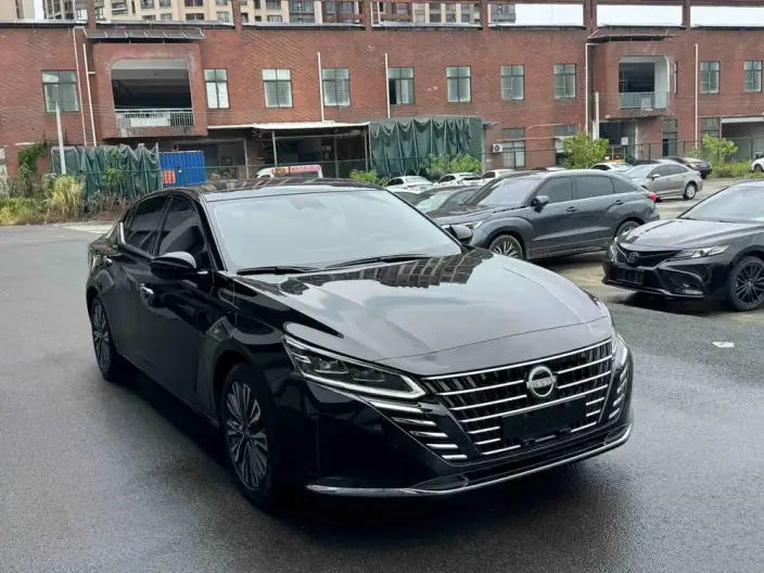 Nissan Teana 2022 Model 2.0L XL-TLS Yuexiang Edition – фото 3