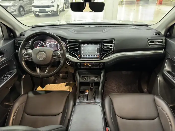 Grand Commander 2020 Model 2.0T 2WD Elite Edition – фото 13