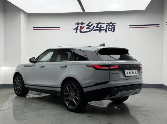 Range Rover Velar 2024 Model Dynamic HSE – фото 4