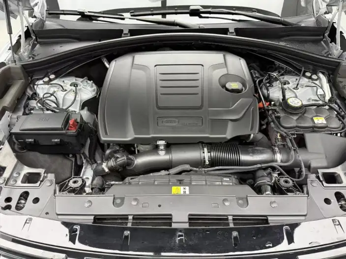 Range Rover Velar 2024 Model Dynamic HSE – фото 6