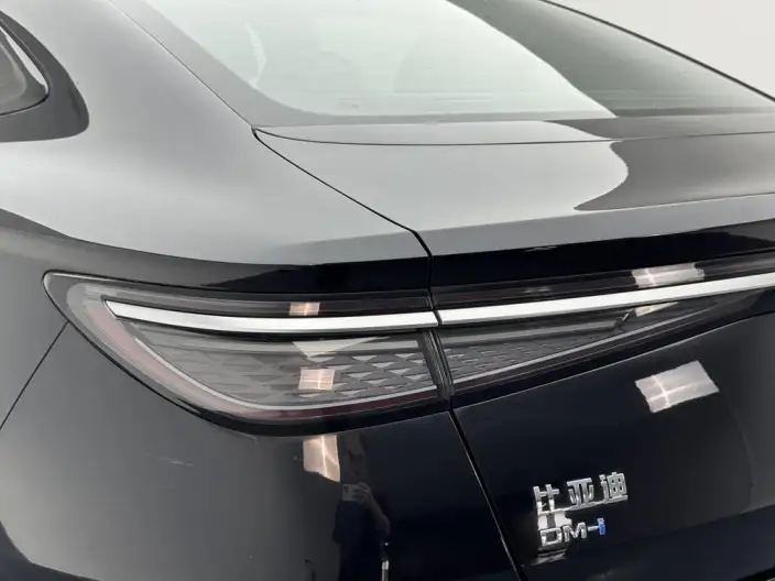 BYD Seal DM 2024 Model Honor Edition DM-i 1.5L 121KM Elite Model – фото 13