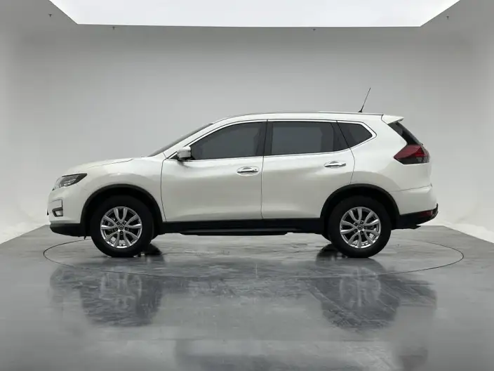 Nissan X-Trail 2022 Model Facelift 2.0L 2WD Smart Connect Premium – фото 4