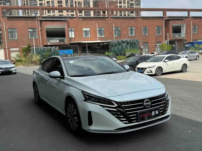 Nissan Teana 2022 Model 2.0L XL-TLS Yuexiang Edition – фото 3