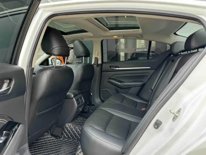 Nissan Teana 2022 Model 2.0L XL-TLS Yuexiang Edition – фото 9