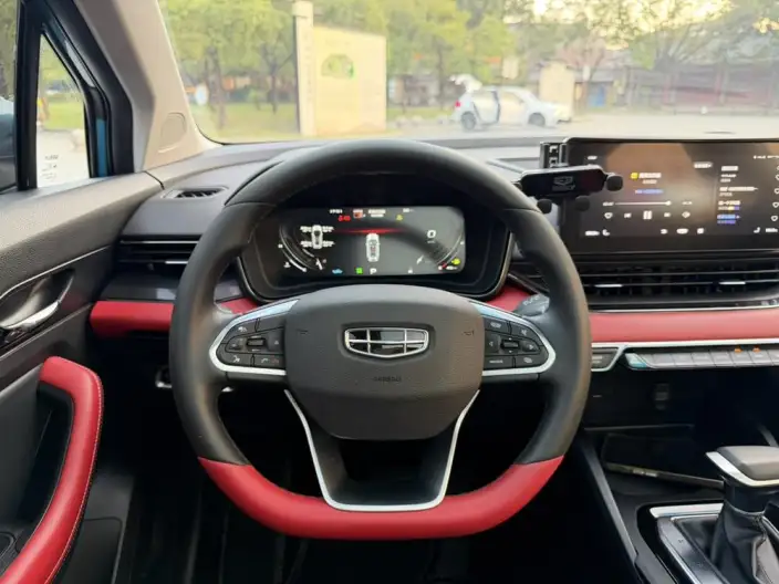 Emgrand S 2021 Model 1.4T CVT Flagship Model – фото 17