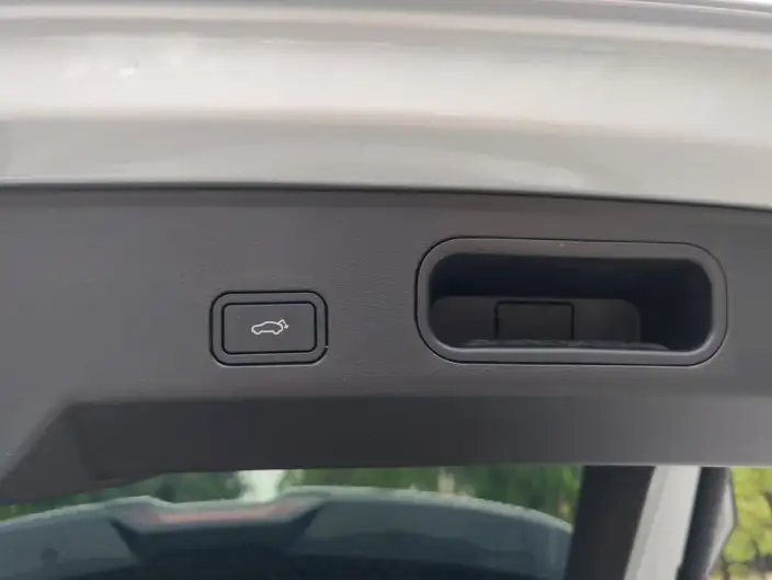 Geely Boyue L 2023 Model 1.5TD DCT Noble Model – фото 12