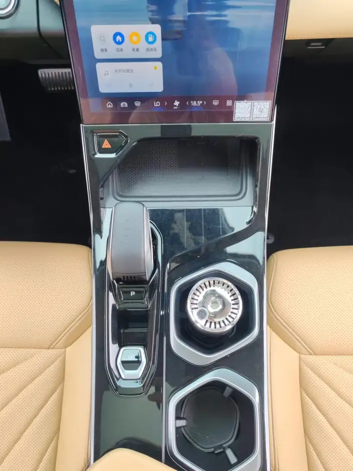 Geely Boyue L 2023 Model 1.5TD DCT Noble Model – фото 31