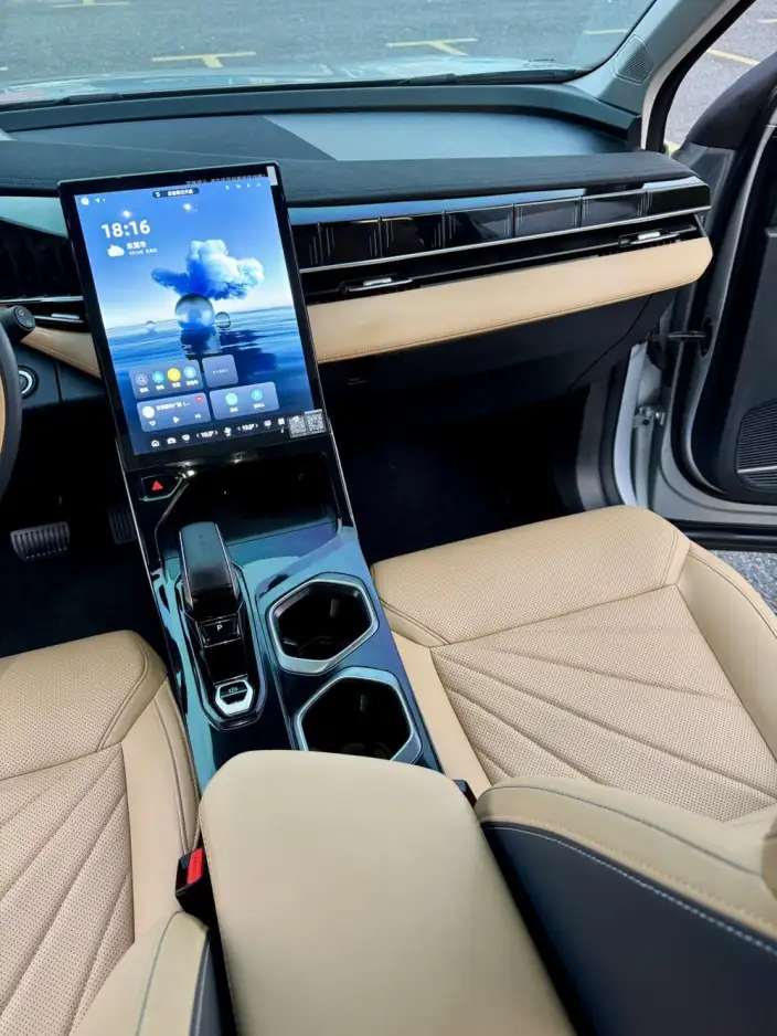 Geely Boyue L 2023 Model 1.5TD DCT Noble Model – фото 12
