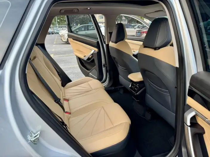 Geely Boyue L 2023 Model 1.5TD DCT Noble Model – фото 21