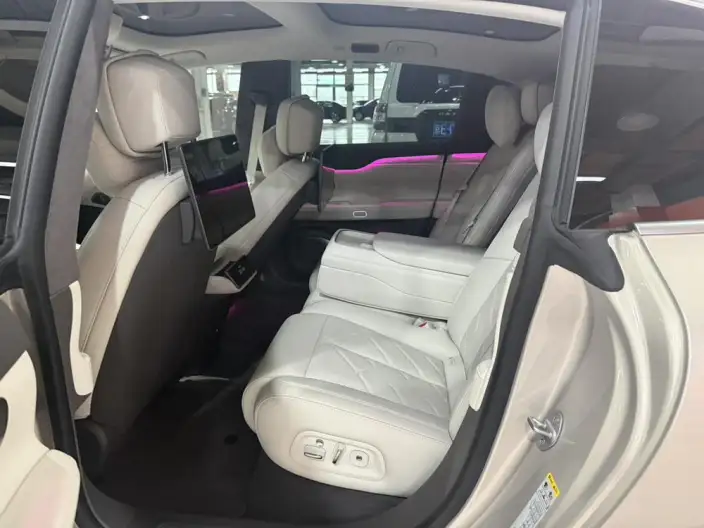 NIO ET7 2024 Model 75kWh Executive Edition – фото 25