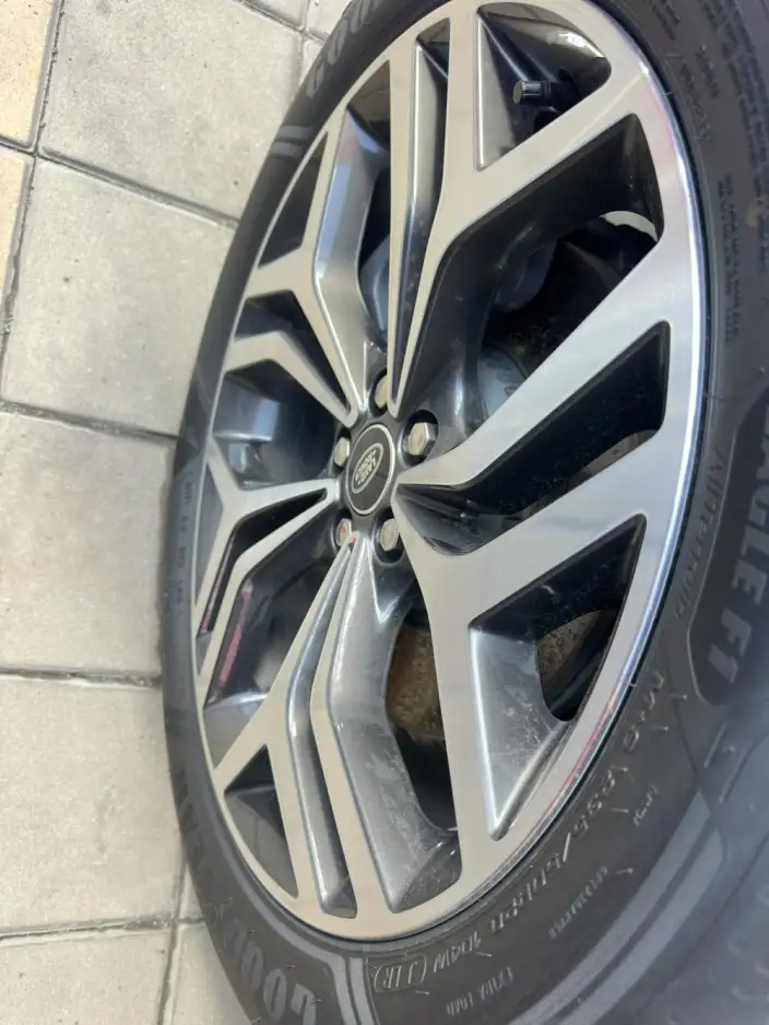 Range Rover Evoque 2026 Model Range Rover Evoque L 2.0T SE – фото 10