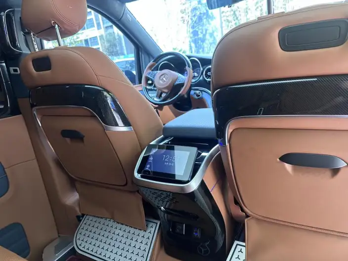 Mercedes-Benz V-Class 2022 Model V 260 L Long wheelbase Premium Edition – фото 6