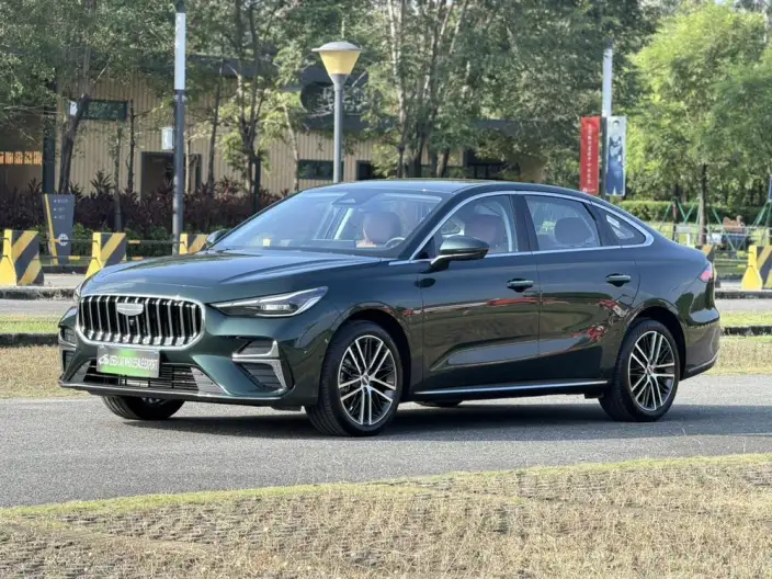 Geely Emgrand 2026 Model No. 5 Gen 1.5T DCT Flagship Model – фото 1