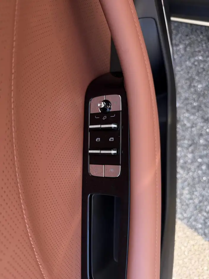 Geely Emgrand 2026 Model No. 5 Gen 1.5T DCT Flagship Model – фото 8