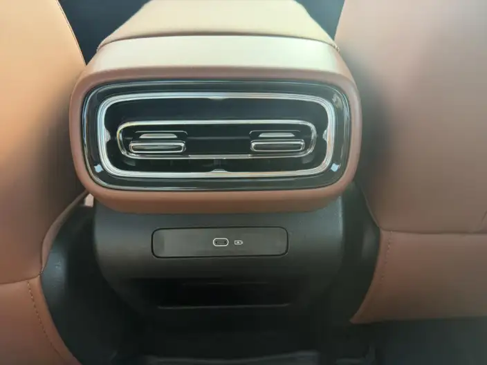 Geely Emgrand 2026 Model No. 5 Gen 1.5T DCT Flagship Model – фото 11