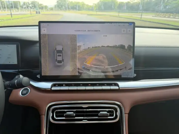 Geely Emgrand 2026 Model No. 5 Gen 1.5T DCT Flagship Model – фото 19