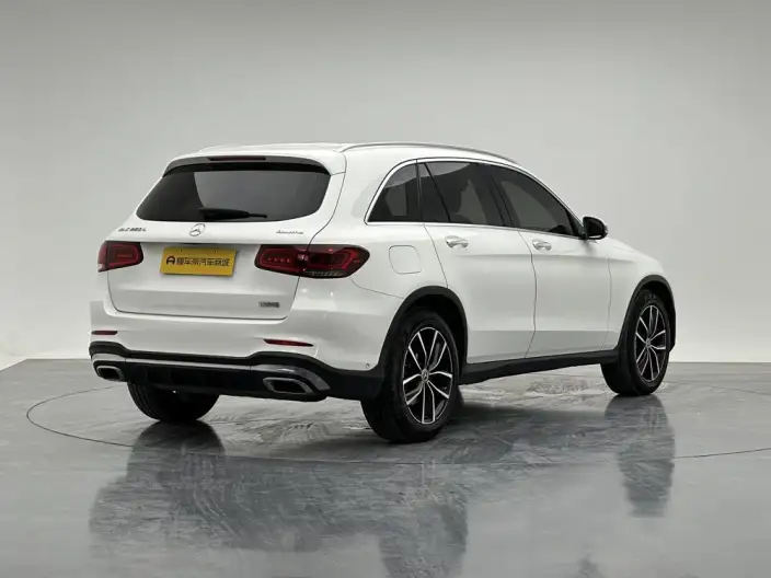 Mercedes-Benz GLC 2022 Model GLC 260 L 4MATIC Luxury Model – фото 7