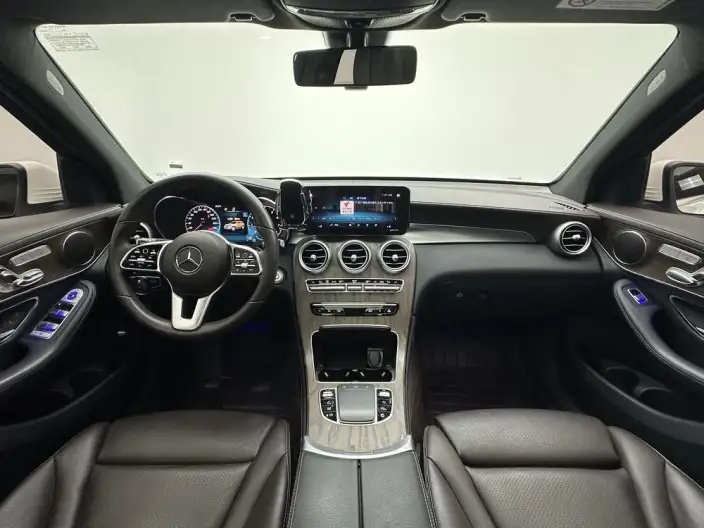 Mercedes-Benz GLC 2022 Model GLC 260 L 4MATIC Luxury Model – фото 14