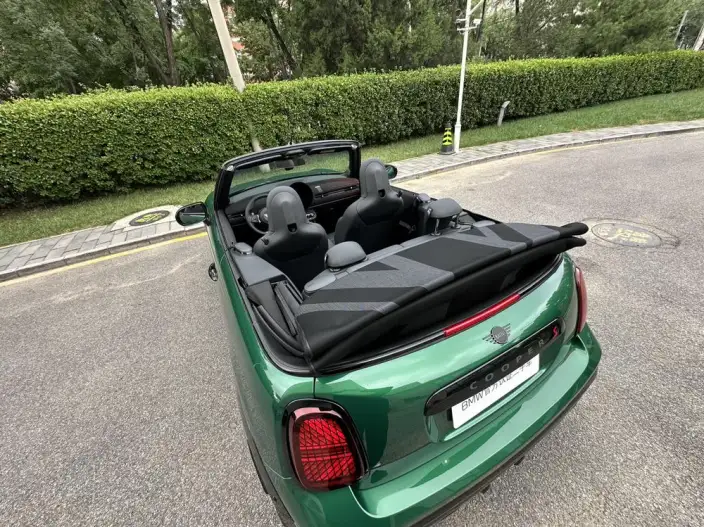 MINI 2025 Model 2.0T COOPER S CABRIO Racer – фото 3