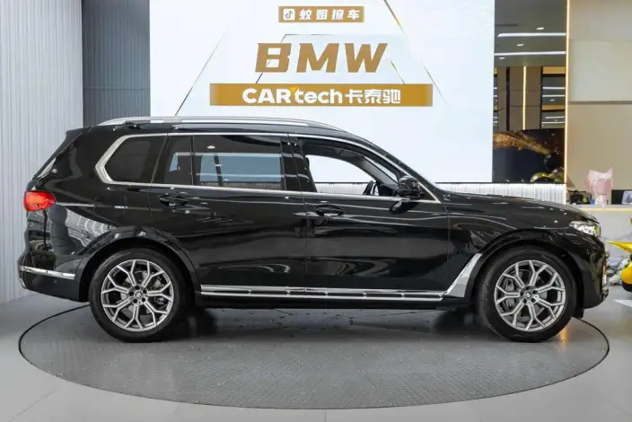 BMW X7 2022 Model xDrive40i Leading Model Luxury Set – фото 6
