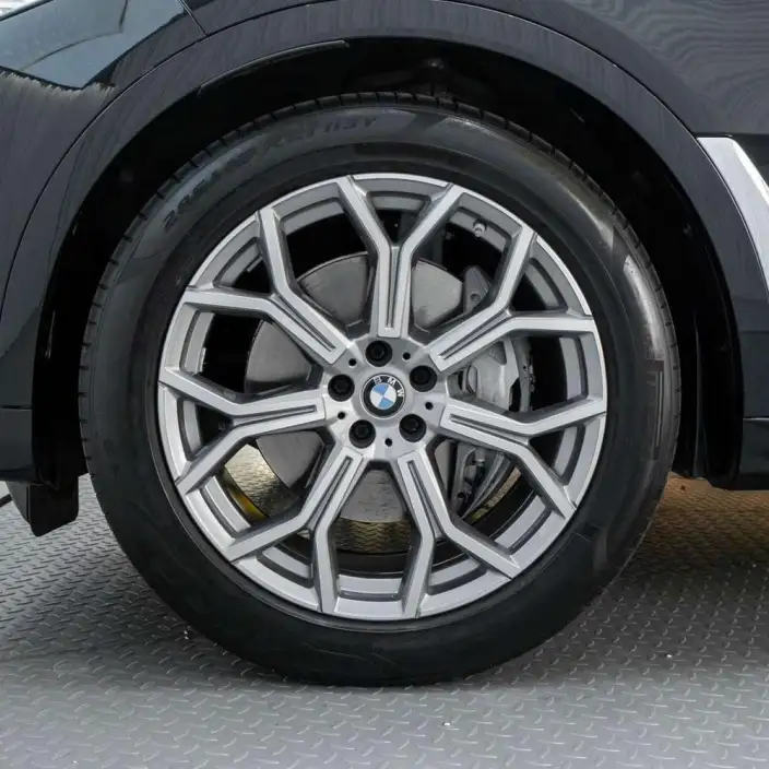 BMW X7 2022 Model xDrive40i Leading Model Luxury Set – фото 7
