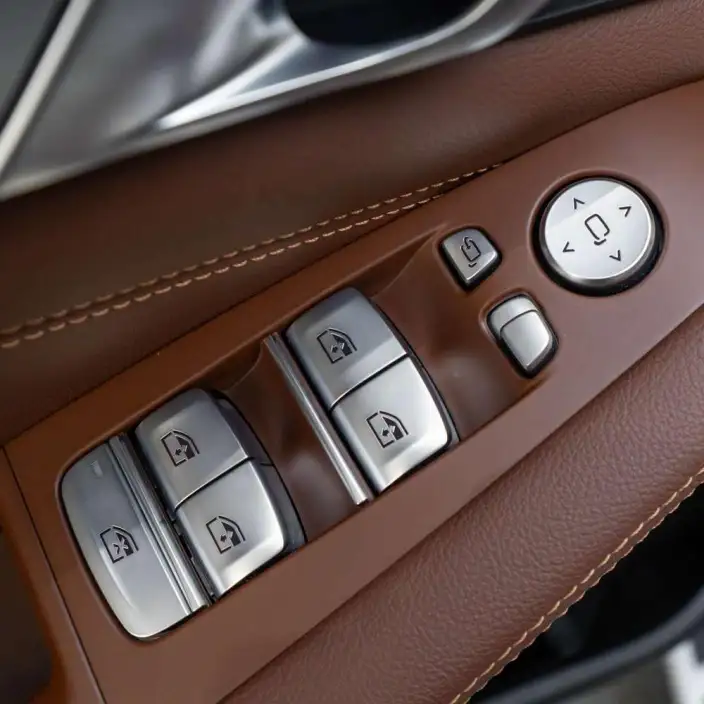 BMW X7 2022 Model xDrive40i Leading Model Luxury Set – фото 26