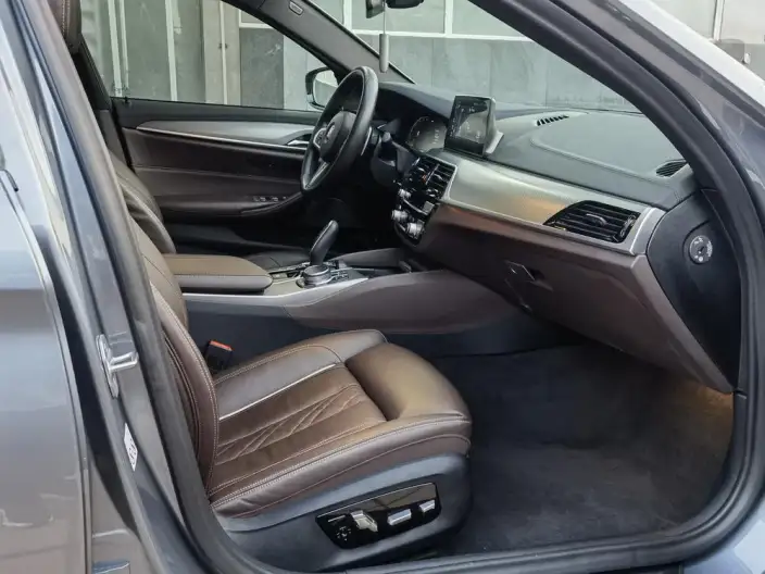 BMW 5 Series Imported 2020 Model 540i Fashion edition M Sports Set – фото 11