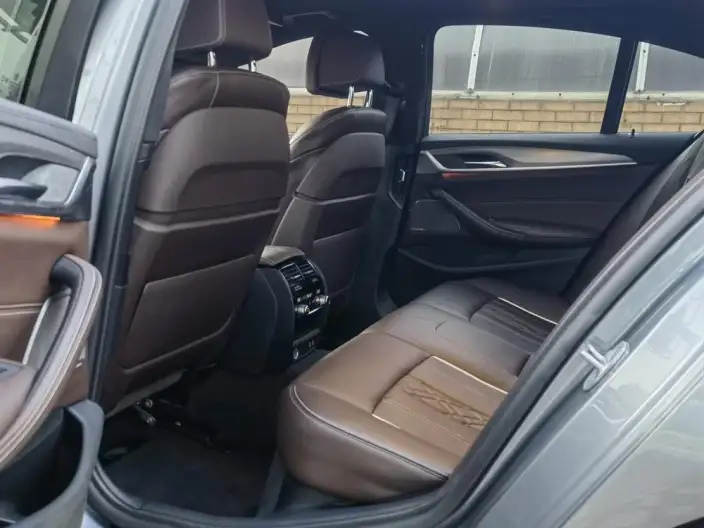 BMW 5 Series Imported 2020 Model 540i Fashion edition M Sports Set – фото 18