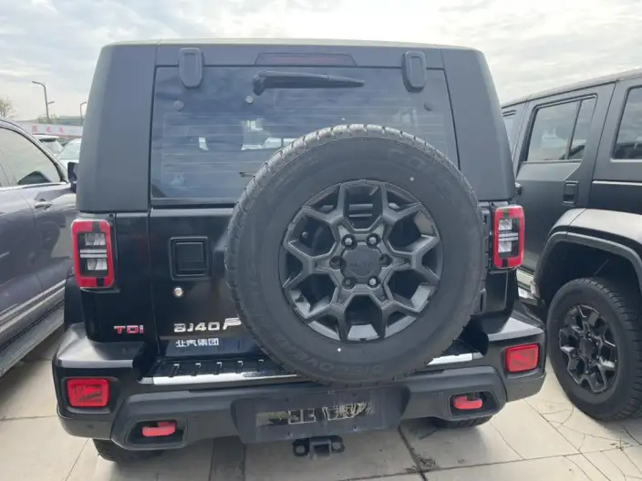BAIC BJ40 2021 Model 2.0D Automatic 4WD Blade Hero Edition Pioneer Model – фото 4