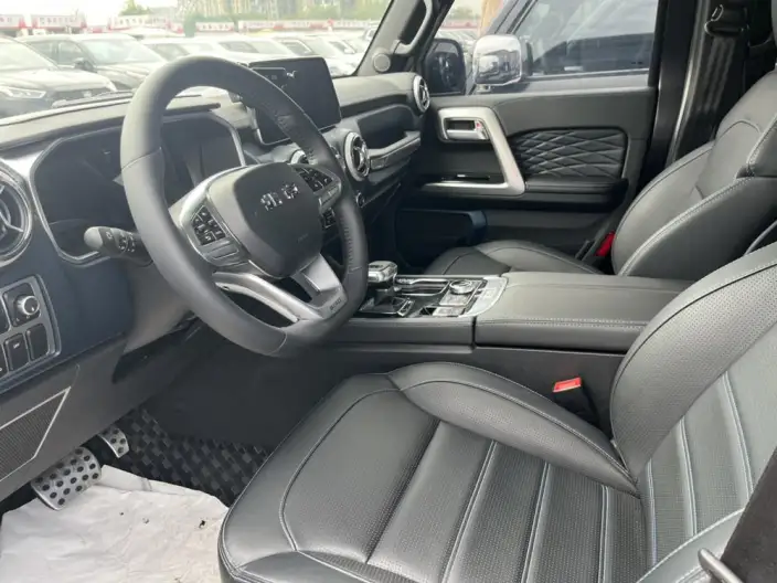 BAIC BJ40 2021 Model 2.0D Automatic 4WD Blade Hero Edition Pioneer Model – фото 13