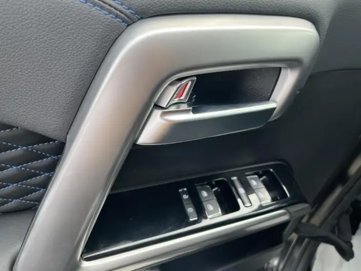 BAIC BJ40 2021 Model 2.0D Automatic 4WD Blade Hero Edition Pioneer Model – фото 18