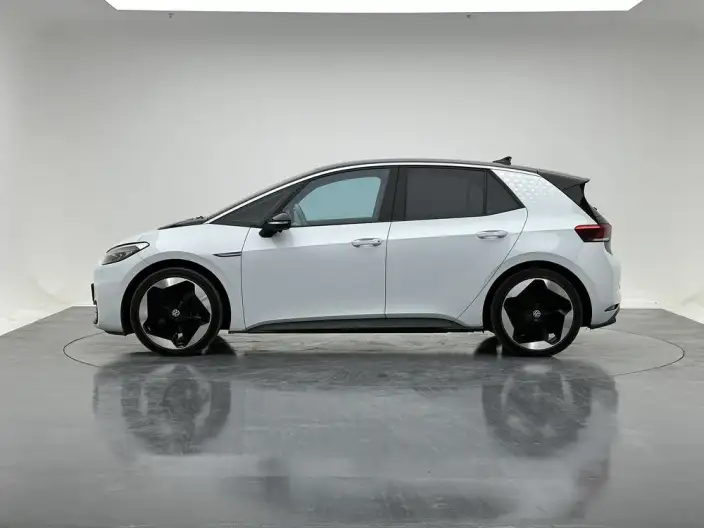 Volkswagen ID.3 2023 Model L Class Model Pure Smart Edition – фото 4