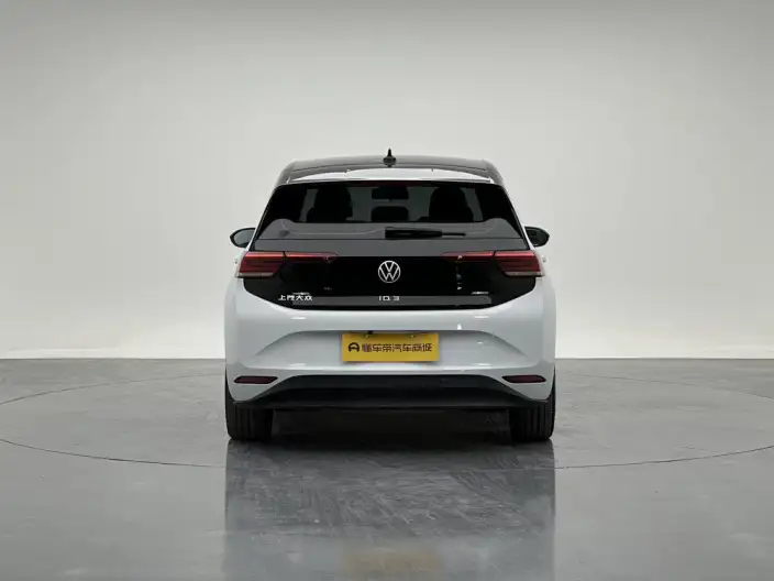 Volkswagen ID.3 2023 Model L Class Model Pure Smart Edition – фото 6