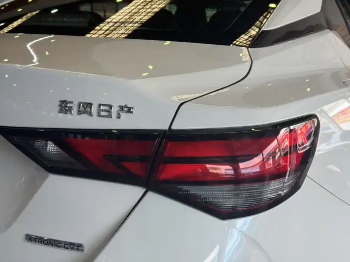 Nissan Sylphy 2020 Model 1.6L XL CVT Yuexiang Edition – фото 8