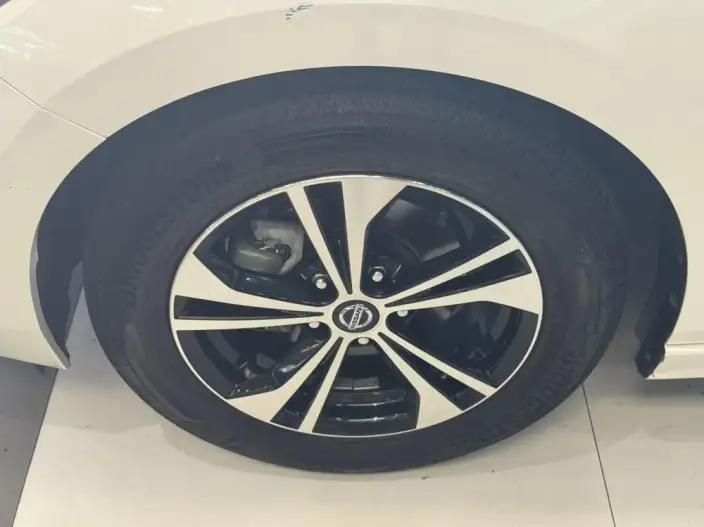 Nissan Sylphy 2020 Model 1.6L XL CVT Yuexiang Edition – фото 9