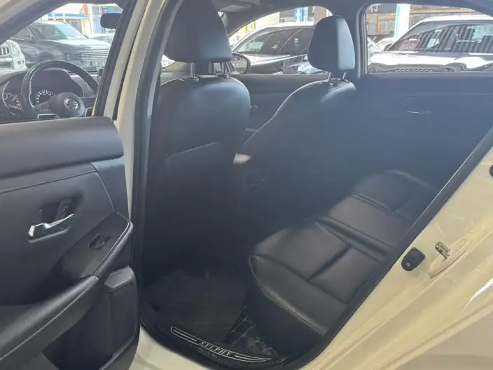 Nissan Sylphy 2020 Model 1.6L XL CVT Yuexiang Edition – фото 14