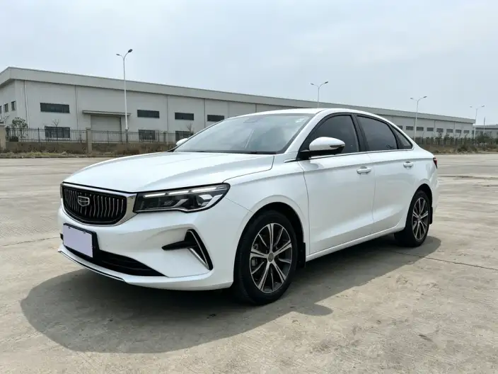 Geely Emgrand 2022 Model No. 4 Gen 1.5L CVT Luxury Model – фото 1