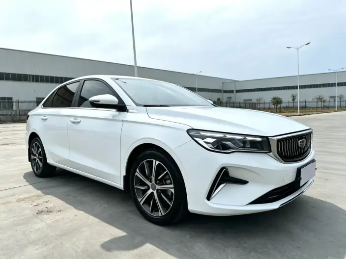 Geely Emgrand 2022 Model No. 4 Gen 1.5L CVT Luxury Model – фото 3