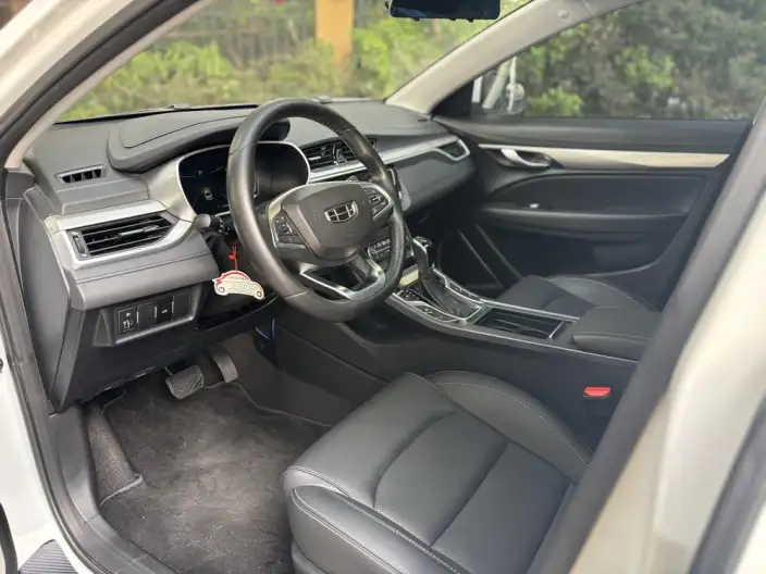 Geely Emgrand 2020 Model 1.5L CVT Luxury Model – фото 8