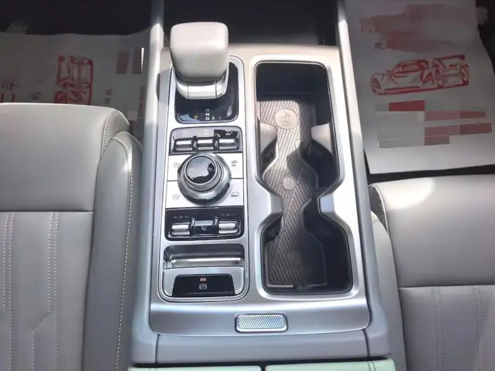 BAIC BJ40 2026 Model 2.0D Automatic Diesel Edition – фото 6