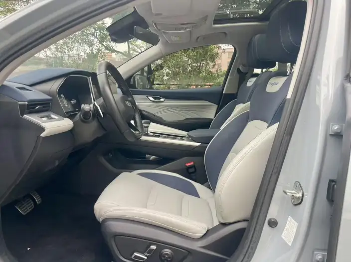 Geely StarRui 2023 Model 2.0T Noble Model – фото 9