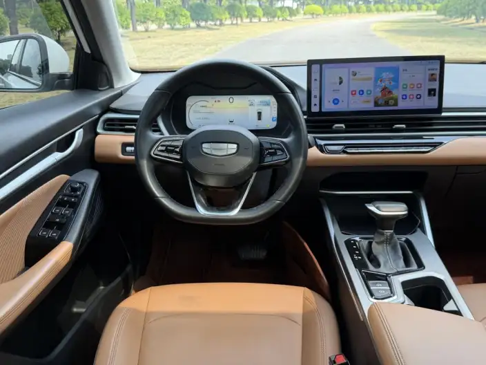 Geely Emgrand 2025 Model No. 4 Gen 1.5L CVT Flagship Model – фото 18
