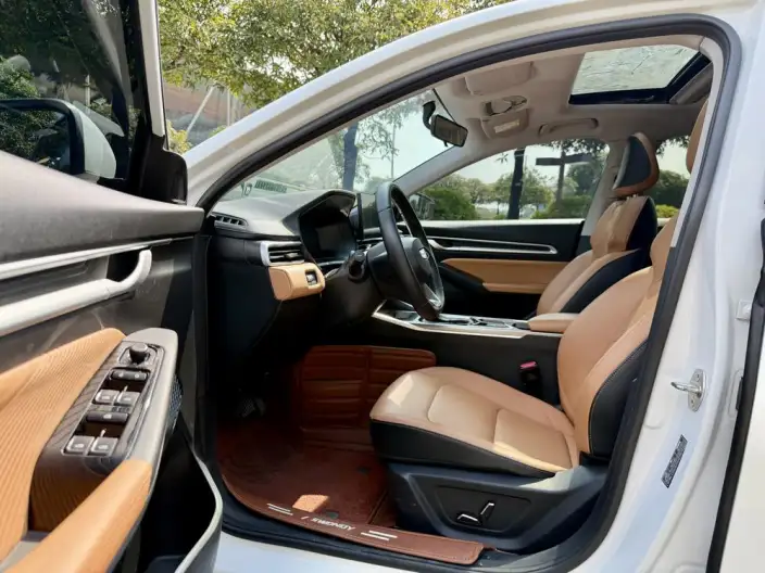 Geely Emgrand 2025 Model No. 4 Gen 1.5L CVT Flagship Model – фото 21