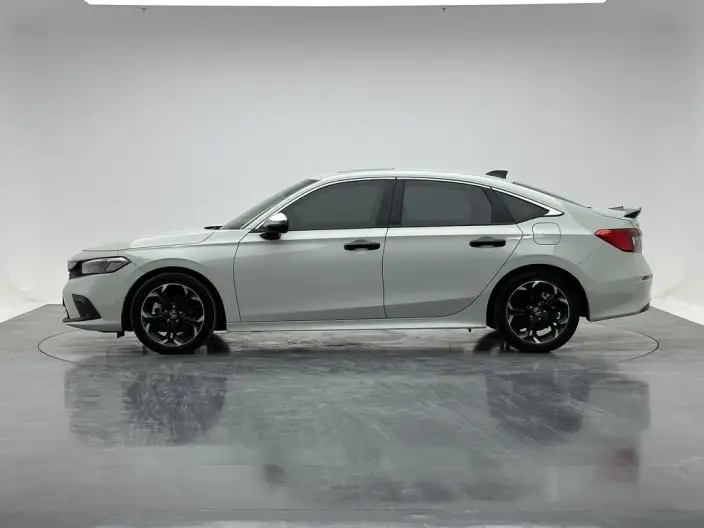 Honda Civic 2022 Model 2.0L e:HEV Sharp Edition – фото 4