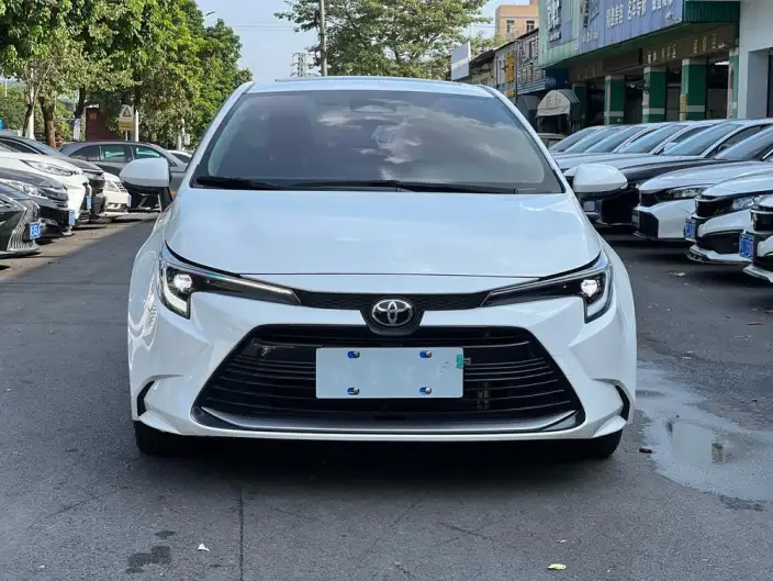 Toyota Levin 2023 Model Hybrid 1.8L Deluxe Edition – фото 2