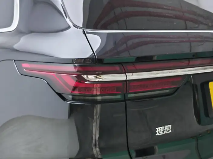 Li Auto ONE 2021 Model Extended Range 6 seat Edition – фото 13